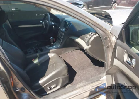 2008 Infiniti G35 Journey z USA, uszkodzony, nr VIN JNKBV61E88M225678